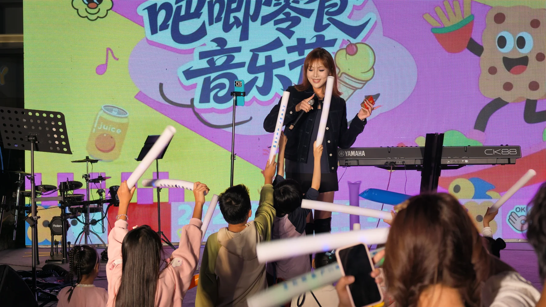 吧唧零食音乐节项目影像 8